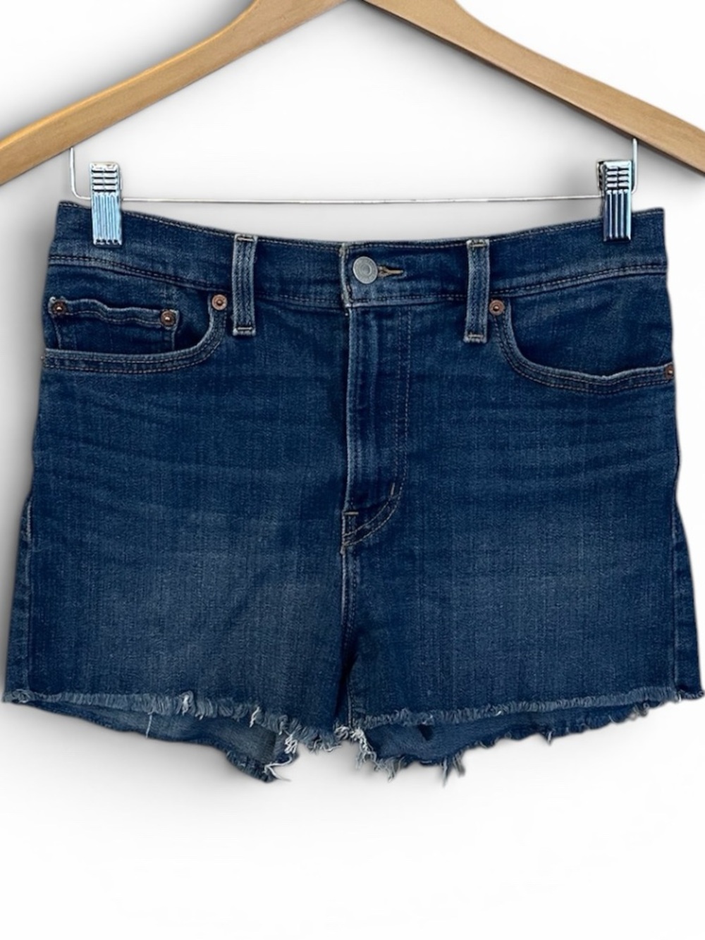 Levi's High Rise Cutoff Jean Shorts Excellent Condition size 29